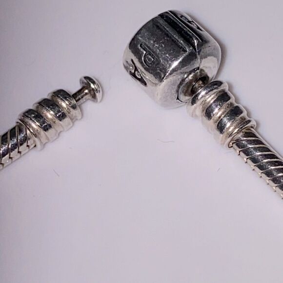 Pandora Moments Barrel Clasp Snake Chain Bracelet 925 Silver - Picture 12 of 12